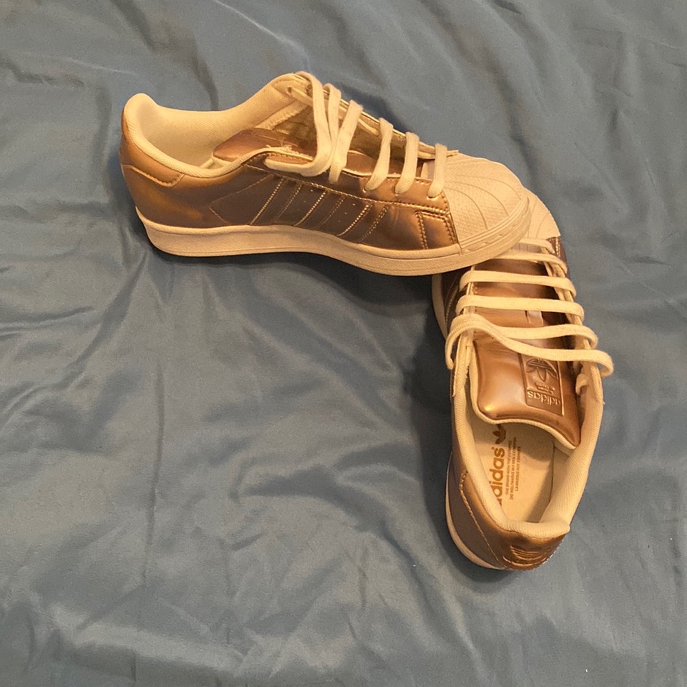 Adidas Superstar